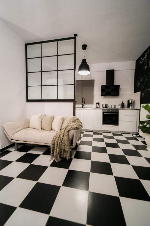 Fena Uptown Easy Living Apartment Vólos Extérieur photo